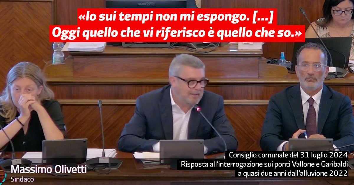 Il sindaco mentre risponde dal suo scranno: "«lo sui tempi non mi espongo. [---) Oggi quello che vi riferisco è quello che so.»